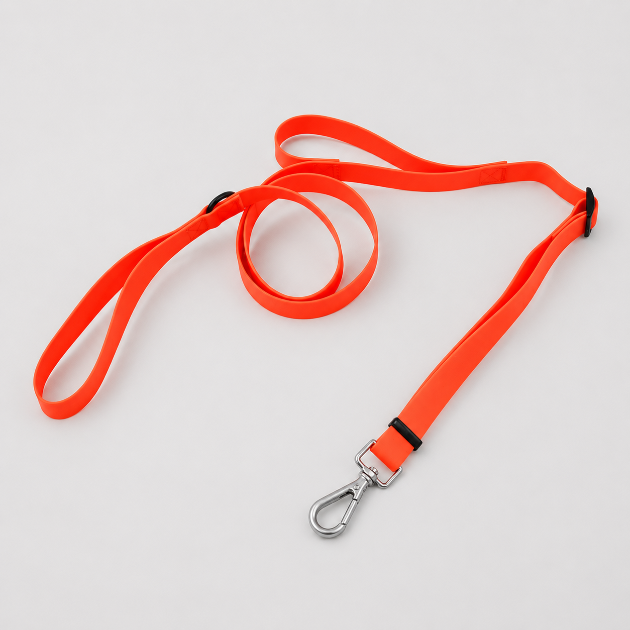 Waterproof PVC Anti-Lunge Dog Leash with 360° Swivel Hook