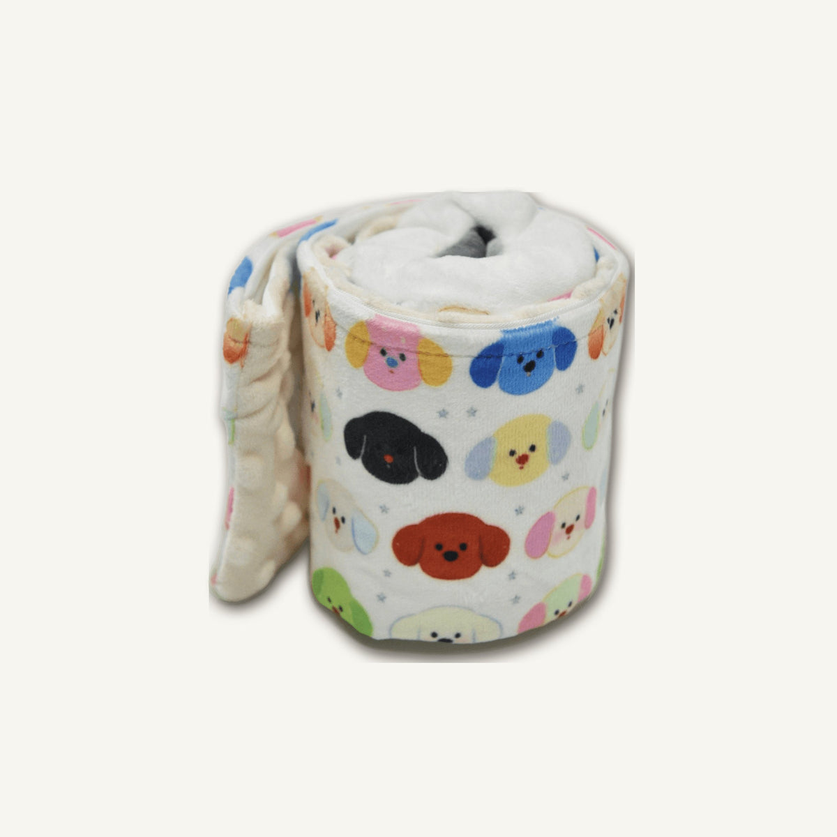Plush Pet Toilet Roll Toy – GMR588 construction detail view on warm neutral background for wholesale pet brands